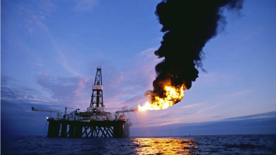 Oil Exploration Platform Burns on Natural Gas