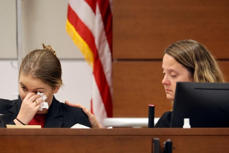 Kelly Petty, right, comforts her daughter, Meghan Petty, as she gives her victim impact statement during the penalty phase of Marjory Stoneman Douglas High School shooter Nikolas Cruz's trial at the Broward County Courthouse in Fort Lauderdale, Fla., Monday, Ag. 1, 2022 (© South Florida Sun Sentinel 2022)