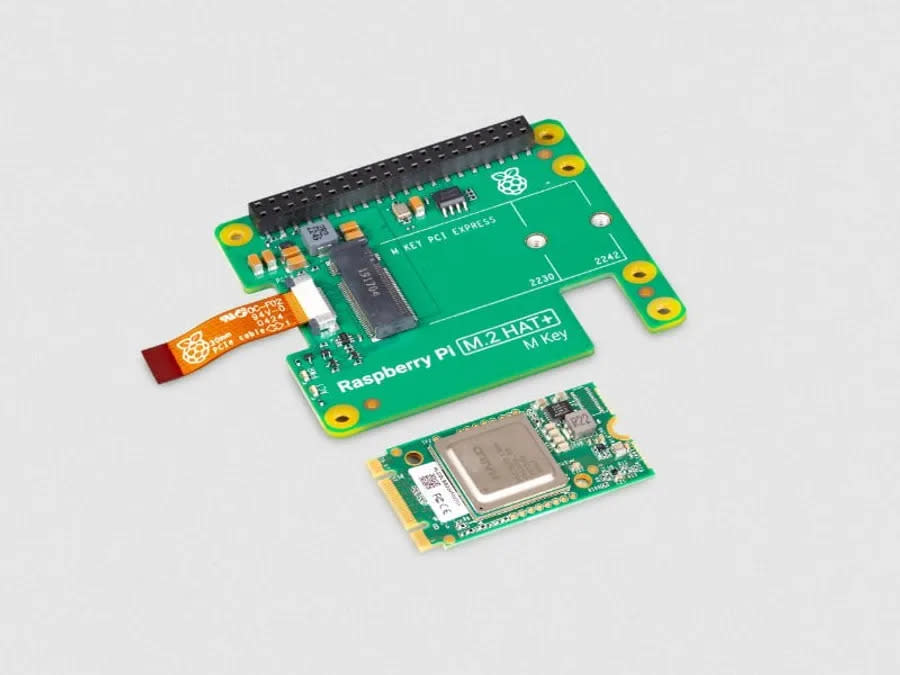 Raspberry Pi-AI-kit-disassembled-small 圖/Raspberry Pi