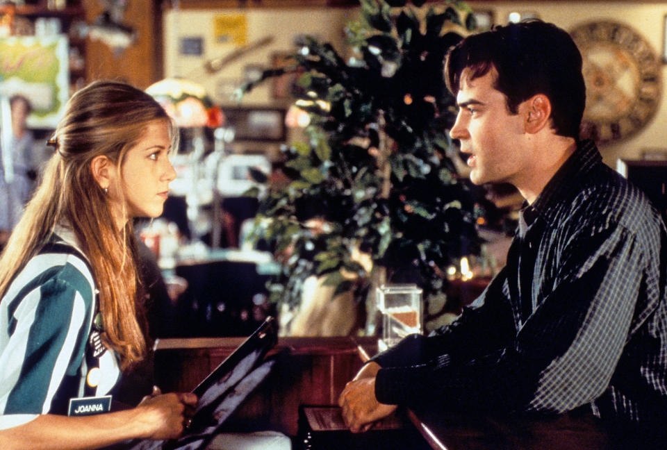 Jennifer Aniston and Ron Livingston talking