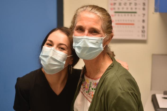 Lisa Kiser (right) is a volunteer nurse practitioner while Ivana Burruel is a volunteer nurse at Clinica Amistad in Tucson.