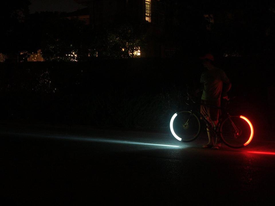 Revolights2