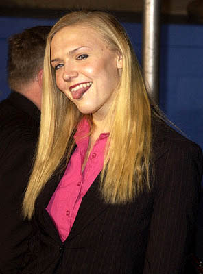 Dominique Swain at the Hollywood premiere of The Royal Tenenbaums