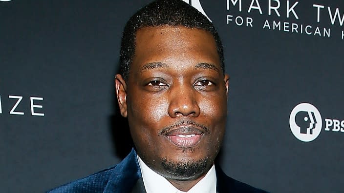 Michael Che says his comments on Friday night at a Minneapolis hair salon pop-up about leaving “Saturday Night Live” were simply jokes. (Photo: Paul Morigi/Getty Images)