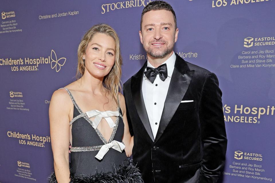 SANTA MONICA, CALIFORNIA - OCTOBER 08: (L-R) Jessica Biel and Justin Timberlake attend the 2022 Children’s Hospital Los Angeles Gala at the Barker Hangar on October 08, 2022 in Santa Monica, California. (Photo by Matt Winkelmeyer/Getty Images for Children's Hospital Los Angeles)