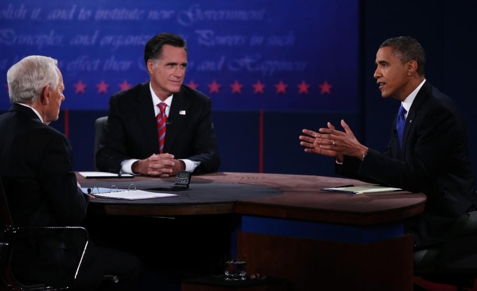 Im letzten US-Wahlkampf (2012) nahmen unter anderem Barack Obama und sein Rivale Mitt Romney kein Blatt vor den Mund. Der aktuelle US-Präsident beschimpfte Romney als “Dummschwätzer”, dieser wiederum betitelte die Wähler der Demokraten als “Opfer”. (Bild-Copyright: Marc Serota/Getty Images)