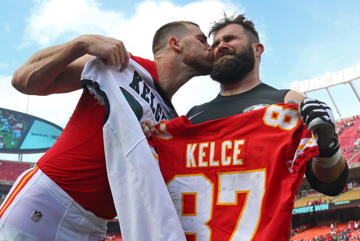 Brothers Jason and Travis Kelce grew up amid 'enjoyable chaos' before