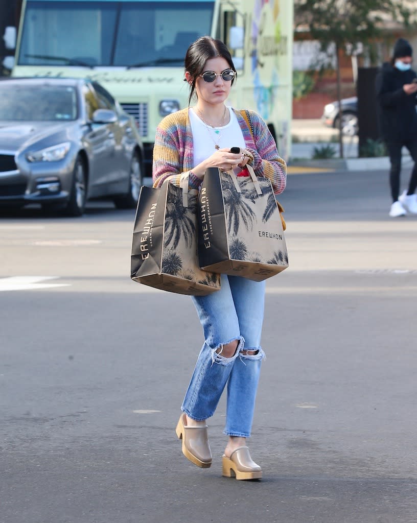 Lucy Hale goes on a grocery run to Erewhon Organic Grocers in Los Angeles on Dec. 20. - Credit: MEGA