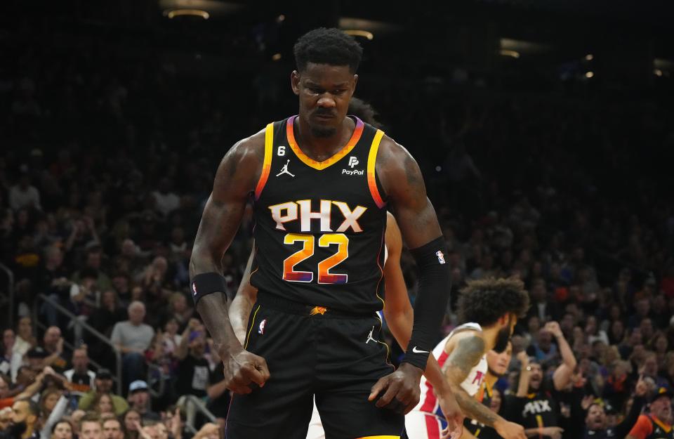 Suns Deandre Ayton (22) celebrates a dunk against the Pistons during a game at the Footprint Center in Phoenix on Nov. 25, 2022.