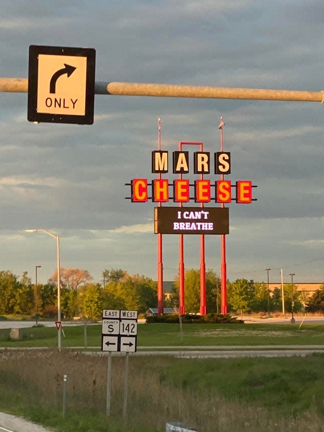 Mars Cheese Castle added the words "I can't breathe" to its sign