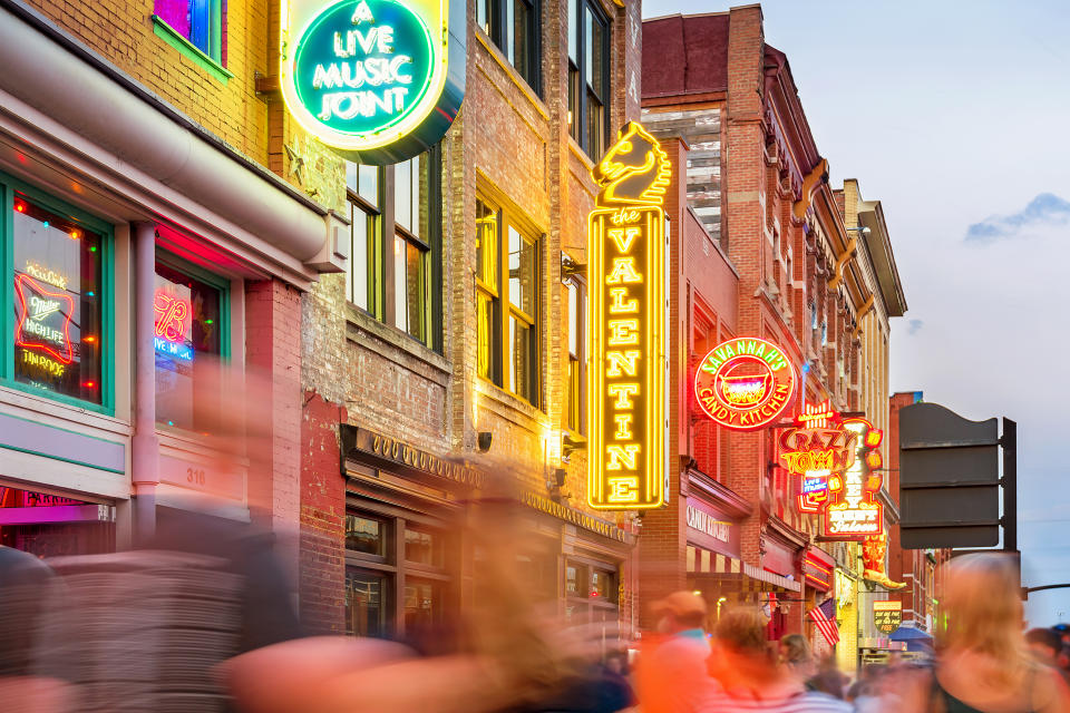 Broadway pub district in downtown Nashville Tennessee USA (Getty Images)