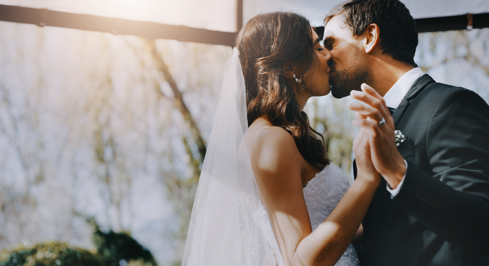 The majority of newlyweds dont have sex on their wedding night picture