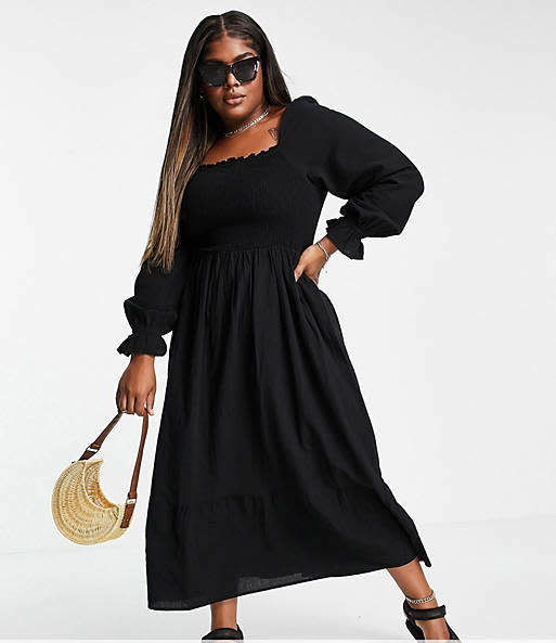 Vero Moda Curve organic cotton maxi dress. Image via ASOS.