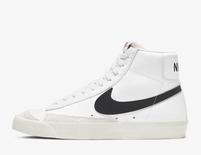 vacante Momento puerta The 14 Hottest Nike Sneakers for Summer 2022 — Get Them Before They're Sold  Out