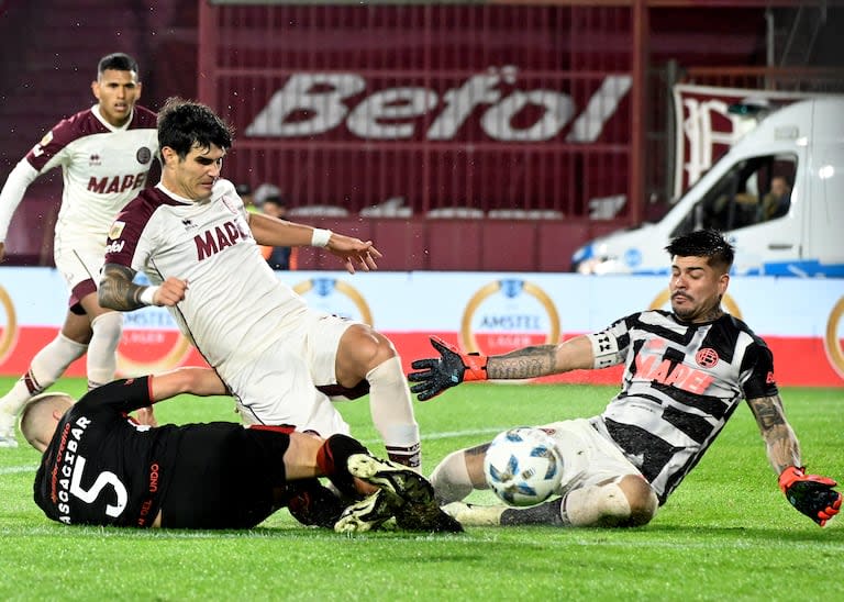 Estudiantes le ganó a Lanús 2 a 1 de visitante y avanzó a cuartos de final como segundo del grupo B: el Granate quedó afuera