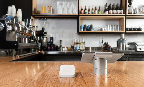 The Square contactless reader in a café.