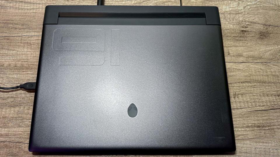 Alienware m16 review - design