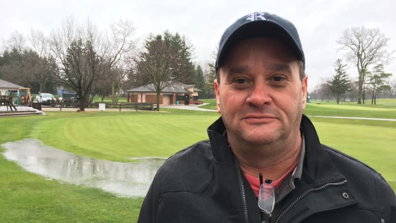 Heavy rain puts soggy damper on Windsor tee times