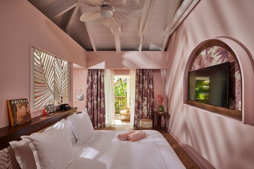 Interior of a bedroom at Le Tropical Hôtel St Barth