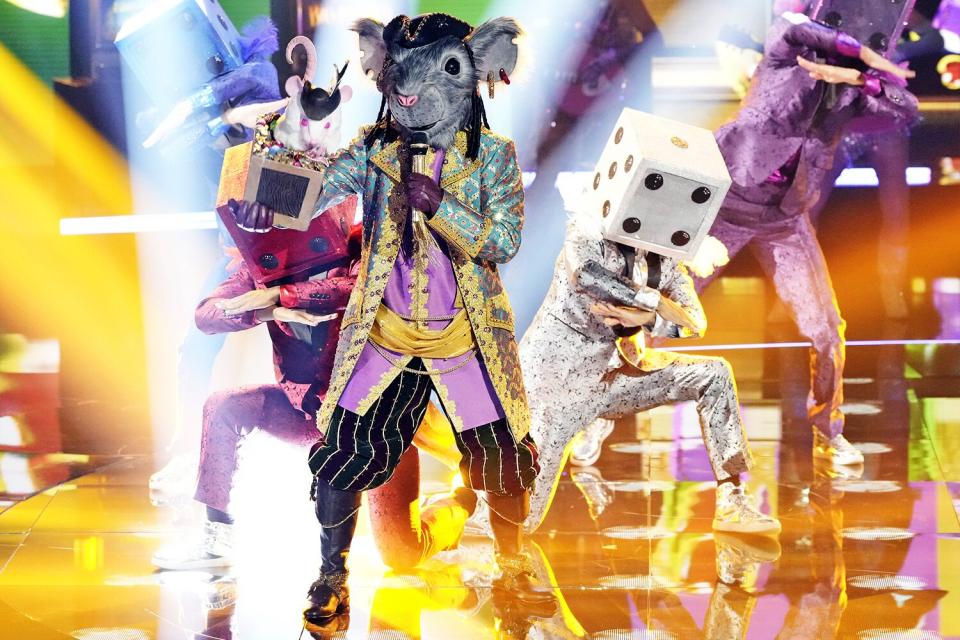 THE MASKED SINGER. Pi-Rat in the “Vegas Night” episode of THE MASKED SINGER airing Wednesday, Oct. 28 (8:00-9:00 PM ET/PT) on FOX. © 2022 FOX Media LLC. CR: Michael Becker / FOX.