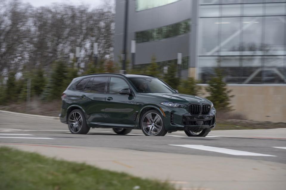 2024 bmw x5 m60i