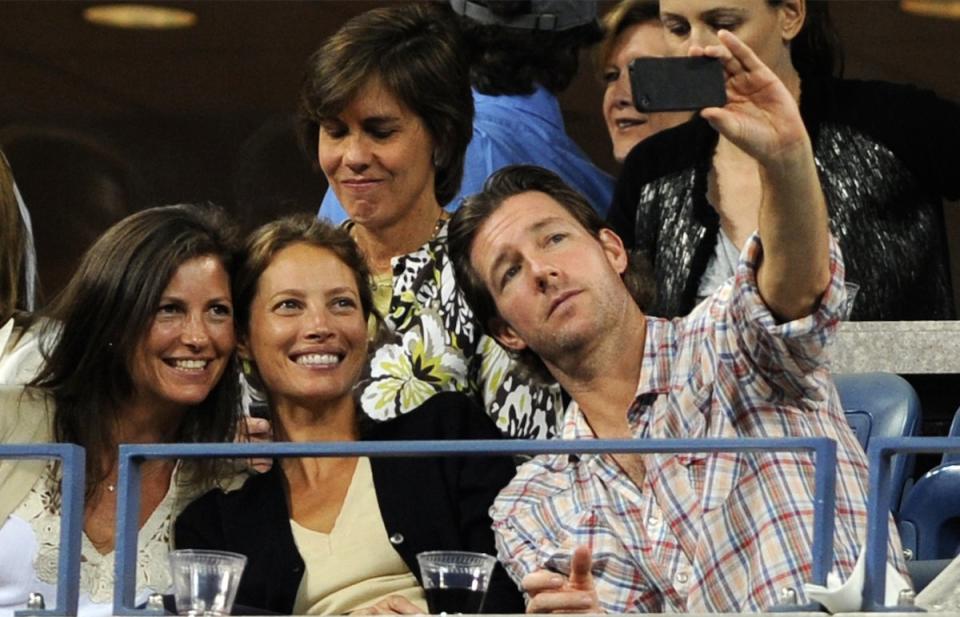 Ed Burns Christy Turlington selfie