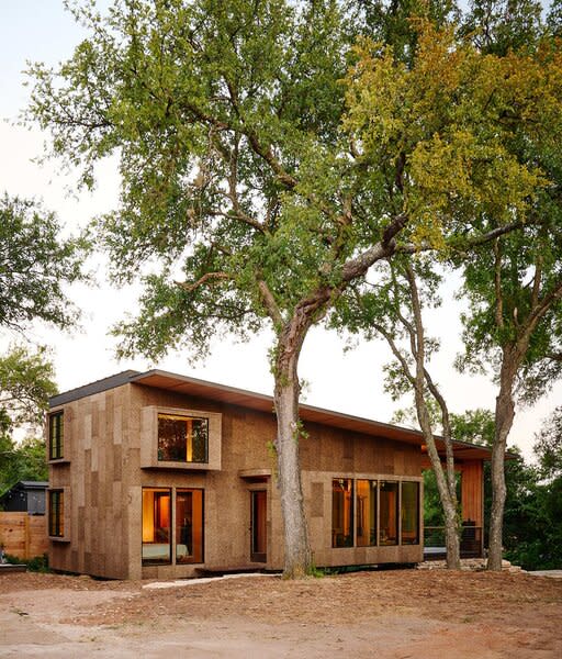 Tired of the toxic chemicals found in many common building materials, designer and builder Greg Esparza built a two-bed, two-bath home in Austin, Texas, using healthier low-carbon options like cork and cross-laminated timber.