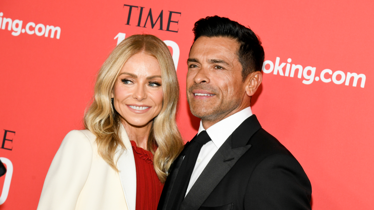 ‘Live’ fans are shocked by Kelly Ripa and Mark Consuelos’ unexpected IG