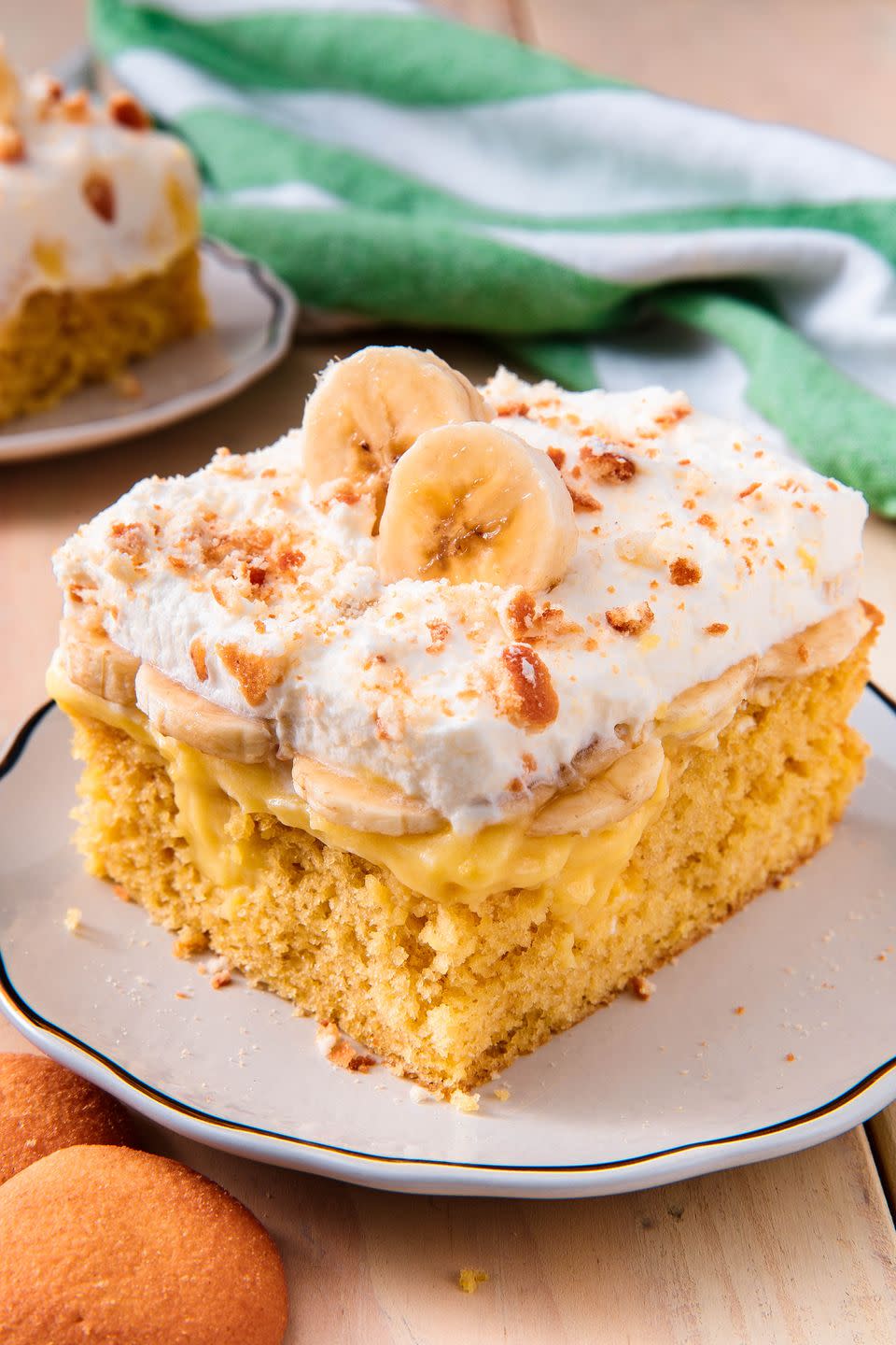 Banana Pudding Poke Cake