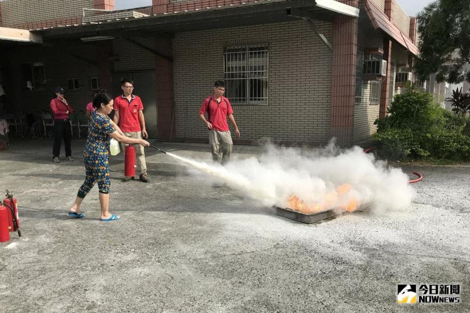 ▲雲林縣消防局第一大隊斗六分隊為強化轄內醫療院所火災應變能力。（圖／記者洪佳伶攝 , 2017.10.20）