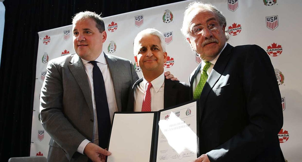 Victor Montagliani, Sunil Gulati and Decio De Maria-