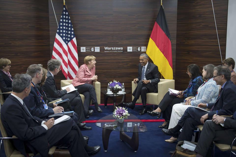 Chancellor Merkel meets with President Obama in Warsaw