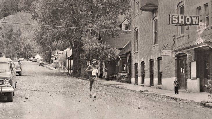 <span class="article__caption">Jerry Race finishing the Imogene Pass Run in 1976, in Telluride, Colorado.</span> (Photo: Paul Francis)