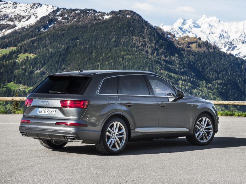 Von wegen Dickschiff: Diese Kritik muss sich der neue Q7 nicht mehr gefallen lassen. Denn er hat bis zu 325 Kilo abgenommen. Foto: Audi