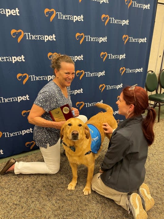 Therapet Chuck and Mary Strand are the visitation team of the year. Photo courtesy of Therapet.