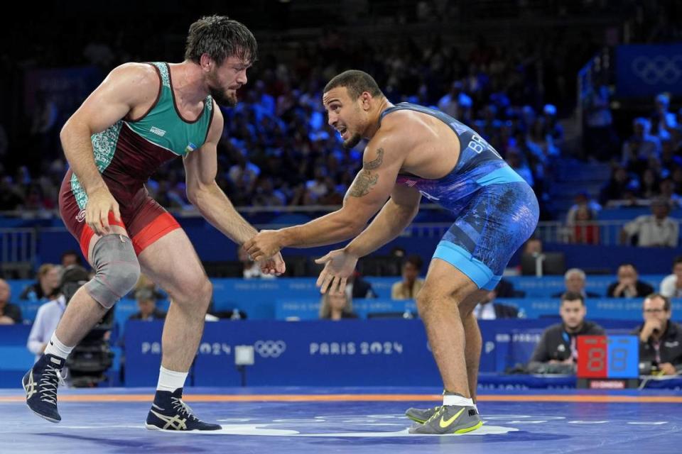 Former Penn State wrestler Aaron Brooks will take home bronze medal