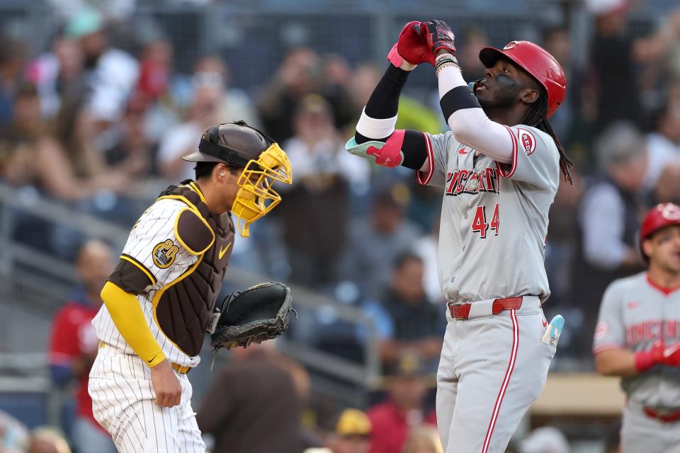 Elly De La Cruz had a lot to celebrate in April, including his eighth home run of the season in the first inning of Monday night's 5-2 Reds victory over the San Diego Padres.