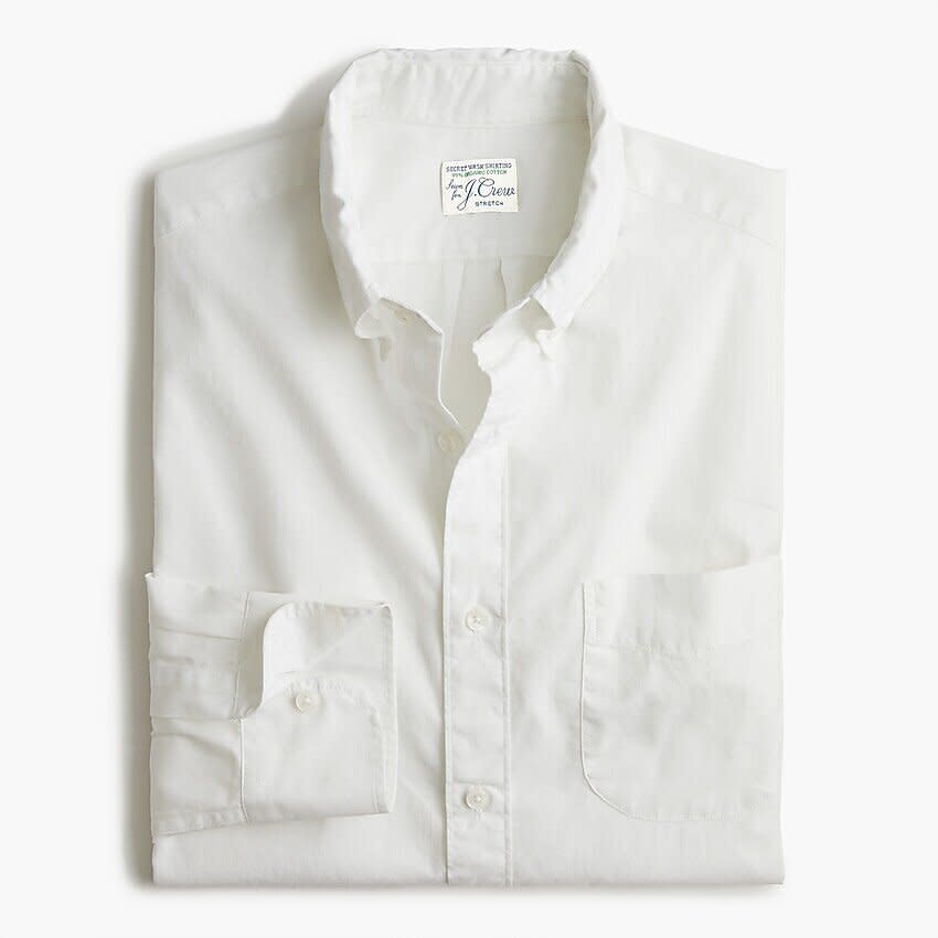 This J.Crew Classic Untucked Stretch Secret Wash Shirt shirt&nbsp;comes in sizes XS-XL and classic, tall, slim and untucked fits. It's machine washable and made with organic cotton. <a href="https://fave.co/2RZYfDQ" target="_blank" rel="noopener noreferrer">Find it for $60 at J.Crew</a>.