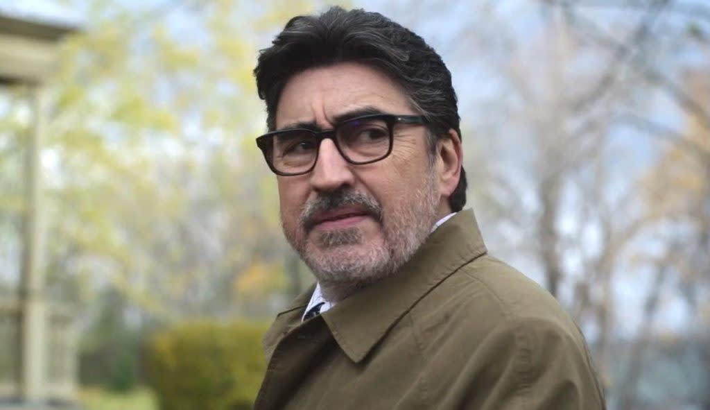 The Boroughs Cast: Alfred Molina, Geena Davis & More Join The Duffer Brothers' Netflix Supernatural Series