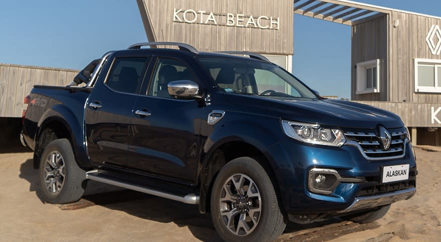 La Renault Alaskan es protagonista del parador Kota beach.