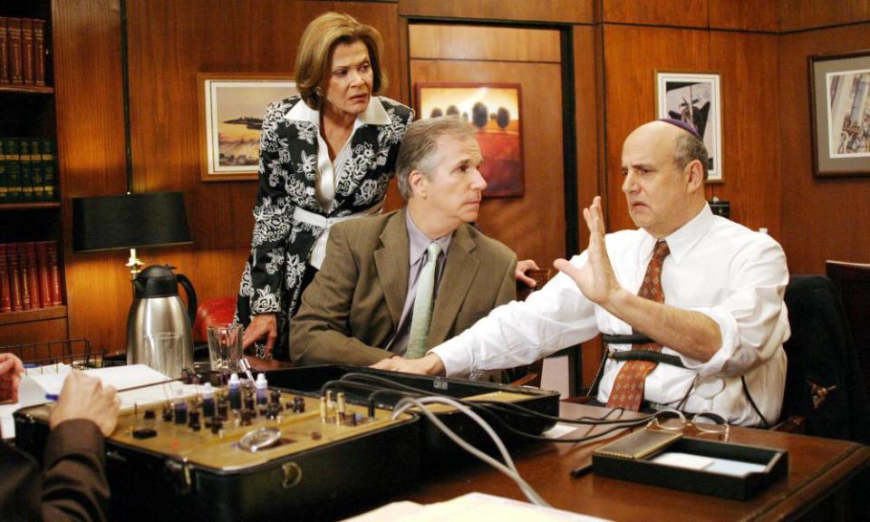 Winkler with Jessica and Jeffrey Tambor in Arrested Development.