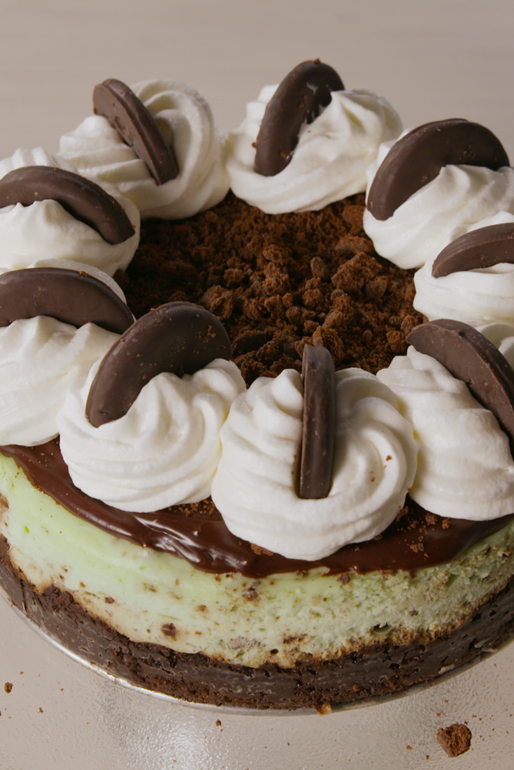 Thin Mint Cheesecake