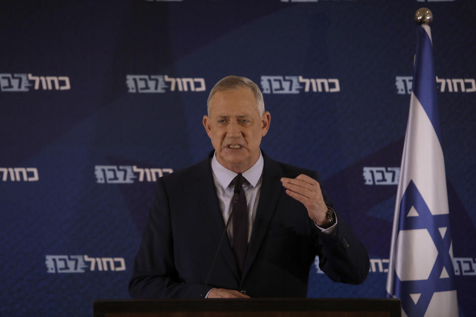 Blue and White party leader Benny Gantz delivers a statement in Tel Aviv, Israel, Saturday, March 7, 2020. (AP Photo/Sebastian Scheiner)