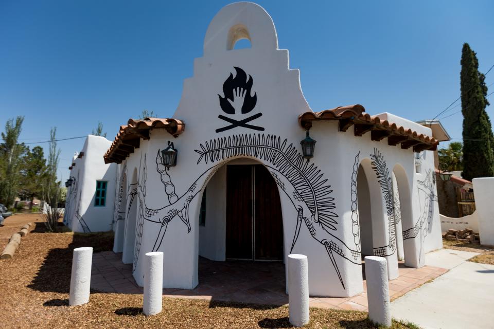 El Paso artist Christin Apodaca painted the outside mural of the new restaurant and bar Café Piro in Socorro, Texas. It is titled "Juntos con Amor."