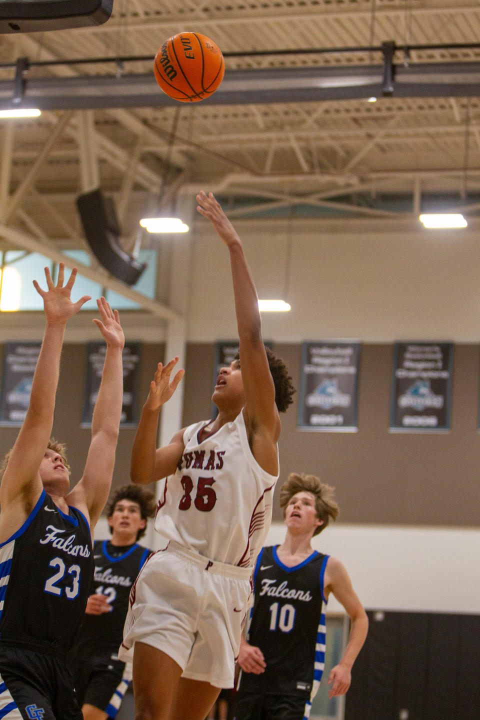 Small forward for Perry High School, Trey Mckinney (35), shoots a layup at the LV8 Invitational at Chandler-Gilbert Community College gym in Chandler, Arizona on Nov. 22, 2023.