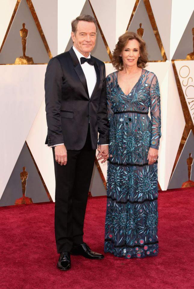 Le pire : Bryan Cranston porte un costume vraiment éblouissant à la 88e cérémonie des Oscars, le 28 février 2016 à Hollywood en Californie.