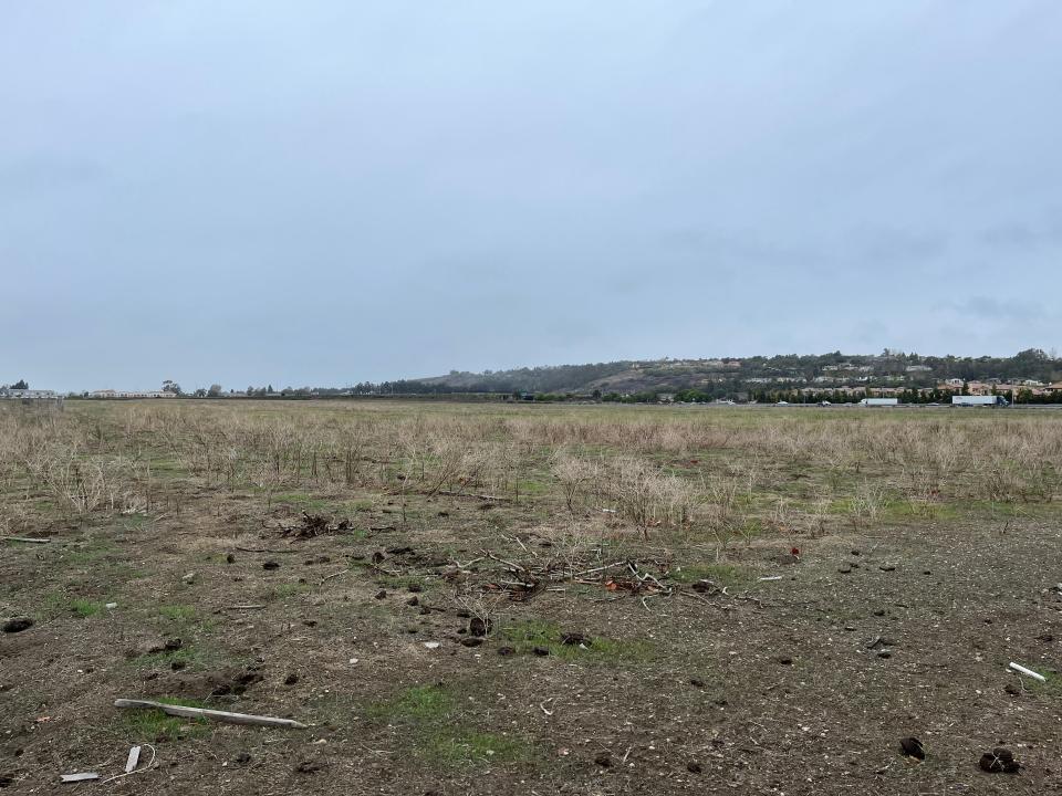 Costco Wholesale is expected to open a location on 20 acres near the Camarillo Airport and Highway 101 next fall.