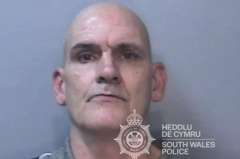 Police custody photograph of Lee Beddows