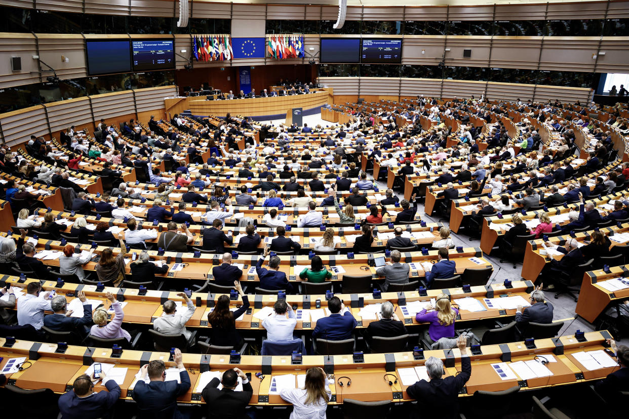 Le Parlement européen s’est prononcé en faveur de l’inscription du droit à l’avortement dans la charte des droits fondamentaux de l’UE le 11 avril 2024.