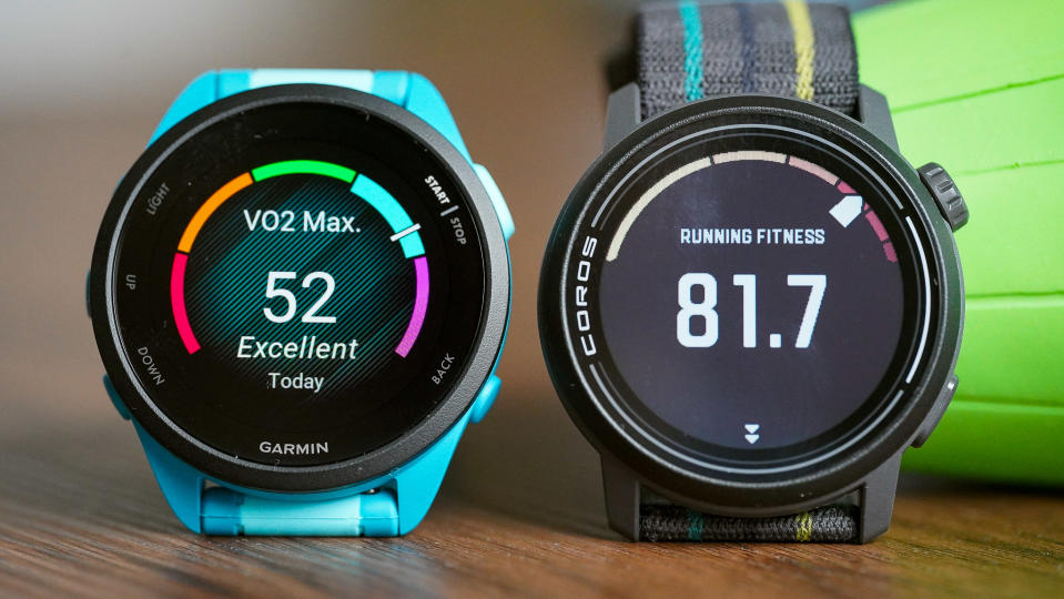 Garmin Forerunner 165 vs Coros Pace 3